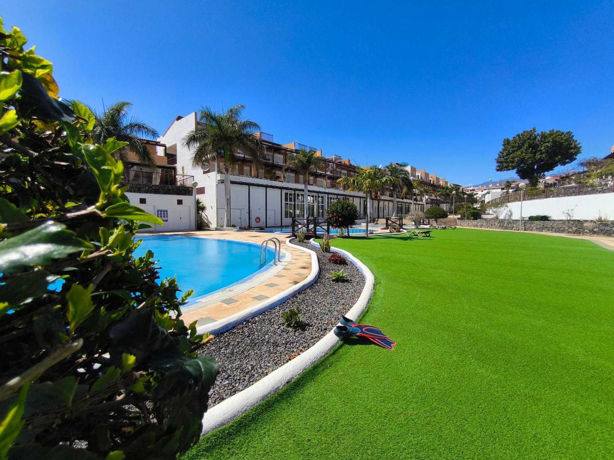 Rentenerife Magec Swing & Sun Amarilla Golf سان ميغيل ذي أبونا المظهر الخارجي الصورة