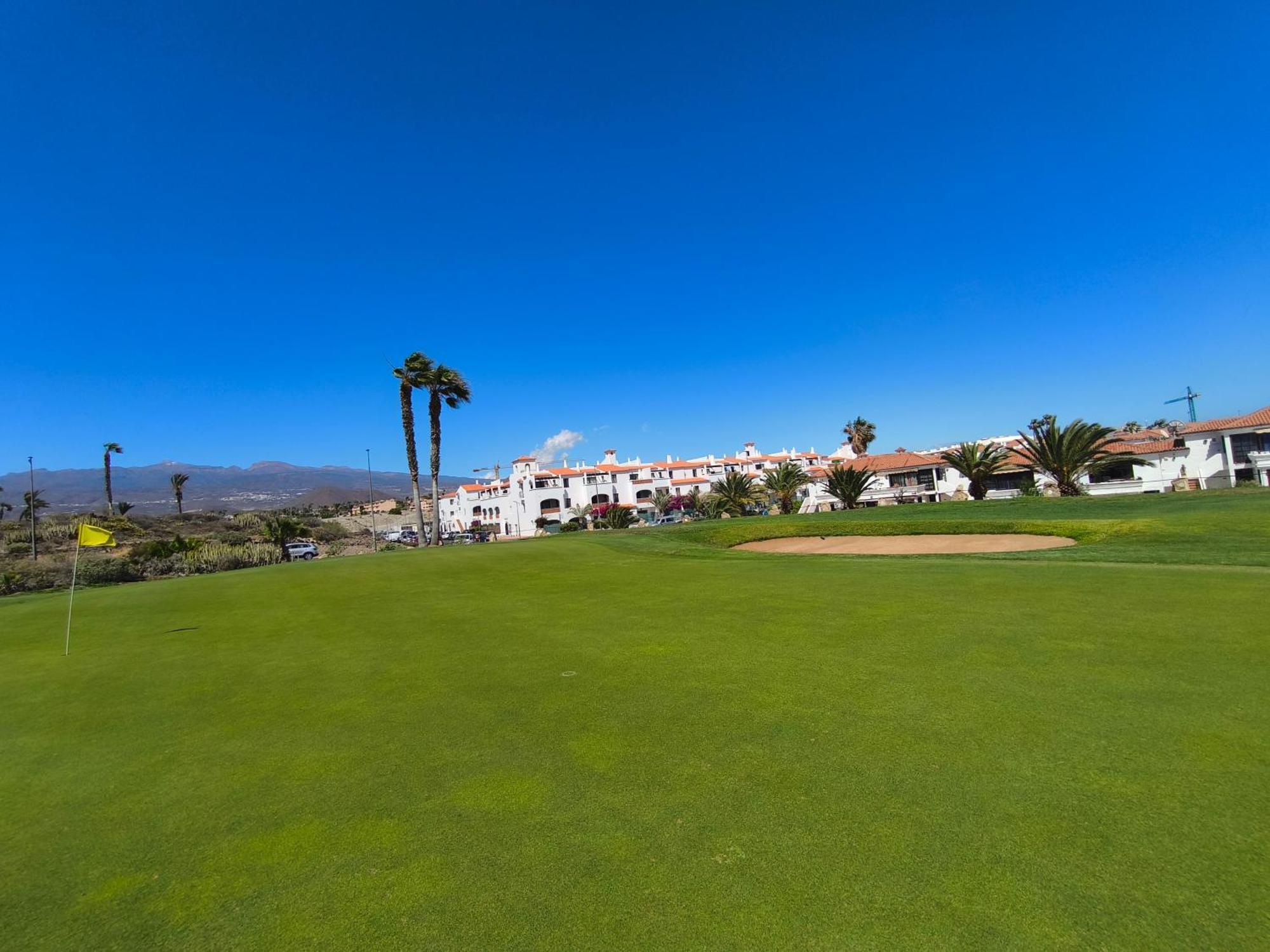 Rentenerife Magec Swing & Sun Amarilla Golf سان ميغيل ذي أبونا المظهر الخارجي الصورة