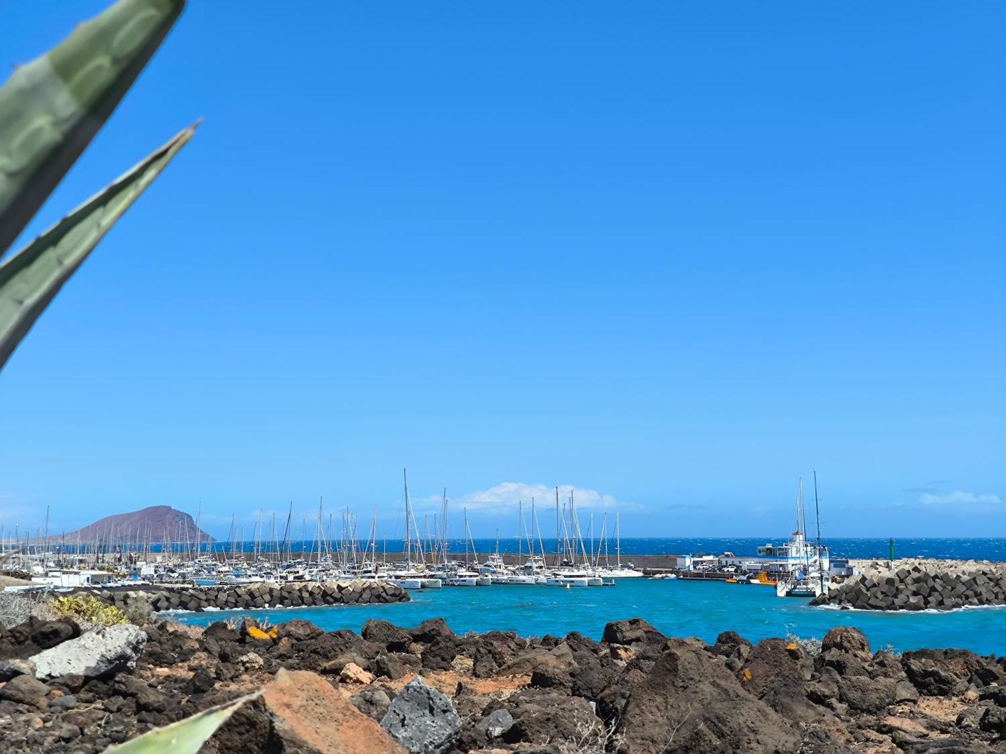 Rentenerife Magec Swing & Sun Amarilla Golf سان ميغيل ذي أبونا المظهر الخارجي الصورة